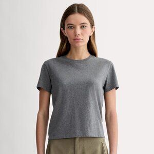 Everlane The Box Cut Tee in Essential Cotton in Heathered Charcoal, Size Small